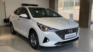 3 लाख रुपए से भी कम के बजट में मिल रही है Hyundai Verna कार, यहां देखे शानदार ऑफर
