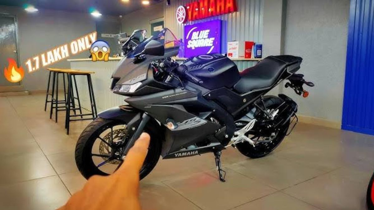 Yamaha R15S