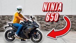 धाकड़ फीचर्स में लांच हुई Kawasaki Ninja 650 बाइक, चार्मिंग लुक में सबसे खास