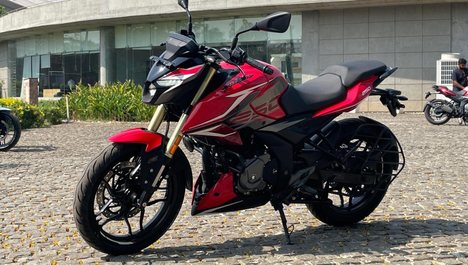 Bajaj Pulsar NS250