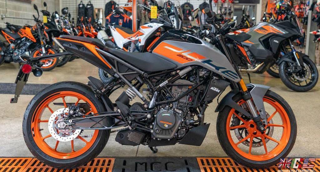 KTM Duke 200