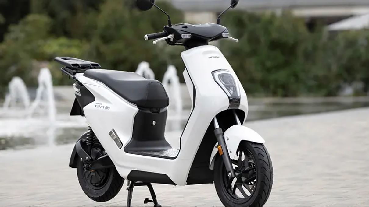 EM1 e Electric Scooter