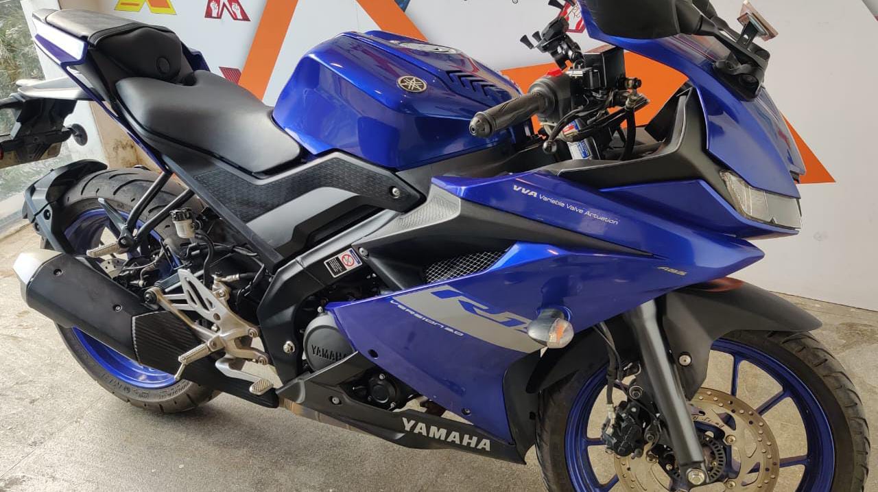 Yamaha R15