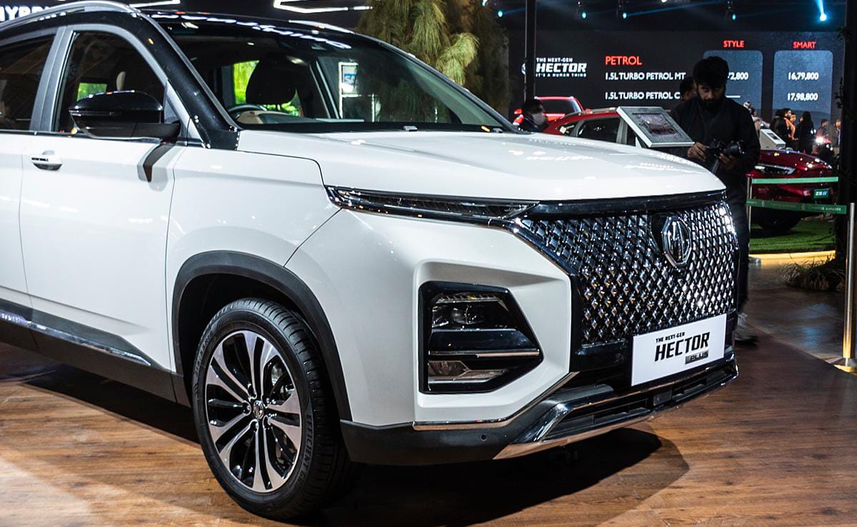 MG Hector Plus