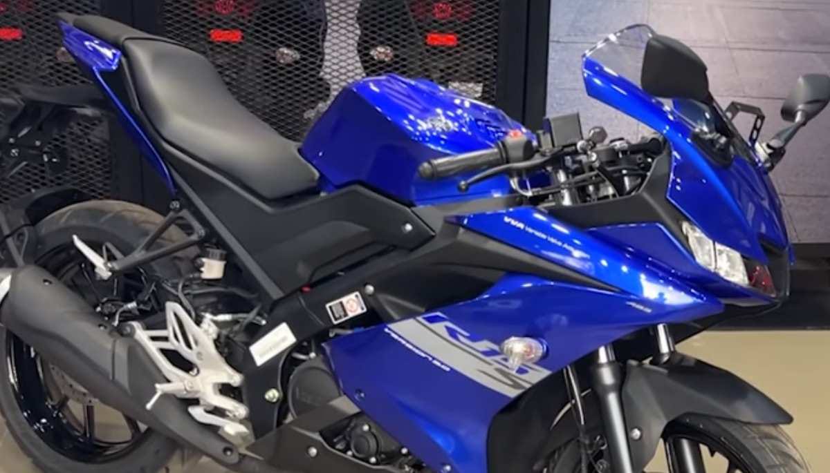 Yamaha R15s